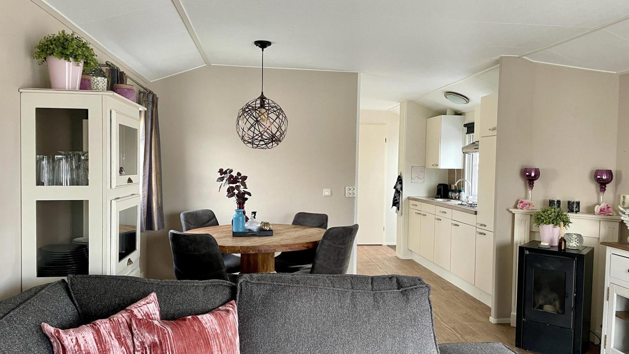 C99b Met Prive Gelegen Tuin Aan Het Water * Makkum