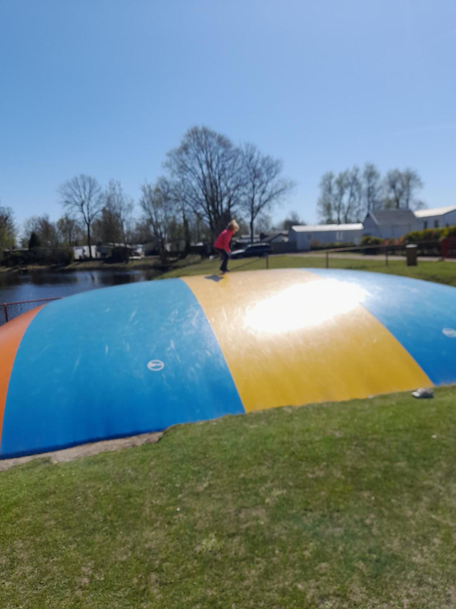 Parque de Campismo C99b Met Prive Gelegen Tuin Aan Het Water *